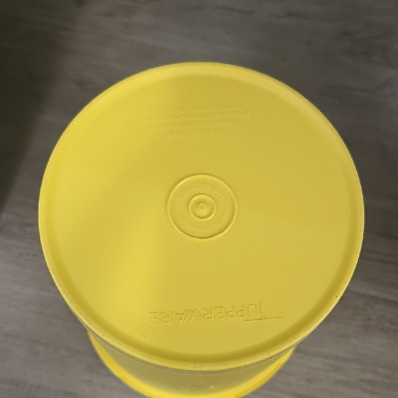 Yellow Decorative Home Accent Vase - Picture 4 of 6